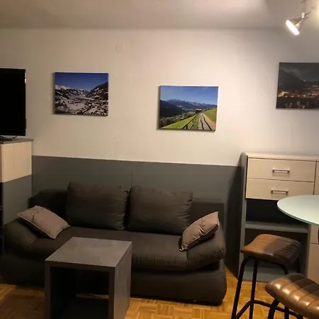 Haus Alpenkoenig 17 *